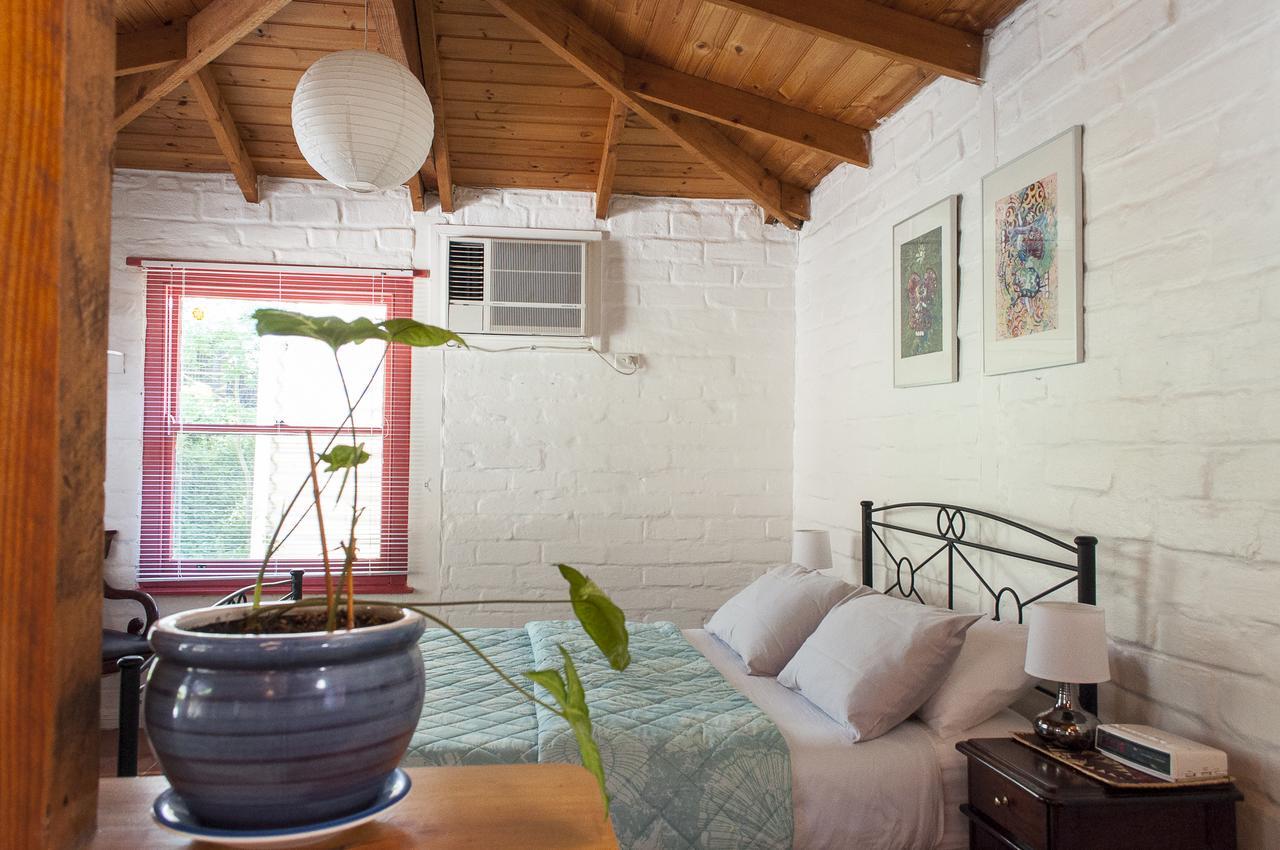 Trevalia Accommodation Penwortham Luaran gambar