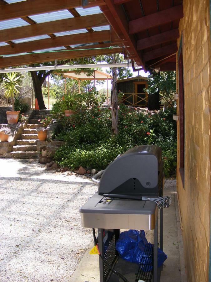 Trevalia Accommodation Penwortham Luaran gambar